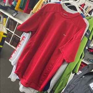 Men’s Nike Dri Fit Sportswear Red Training Tee Shirt Used Sz XL